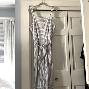 Wide leg linen jumpsuit